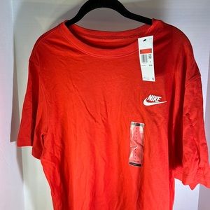 Red Large Nike t shirt brand new